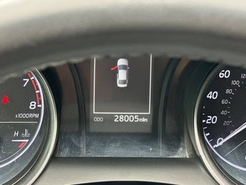 Used 2024 Toyota Camry SE FWD image 23