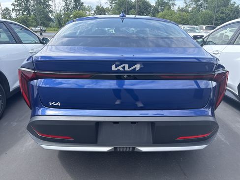 Used 2025 Kia K4 FWD image 6