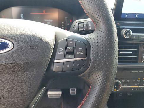 Used 2023 Ford Escape ST-Line image 19