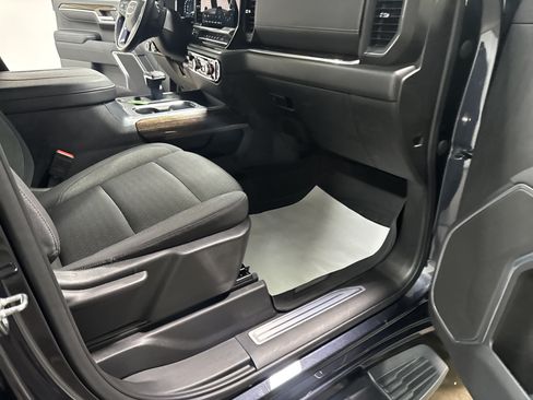 Used 2023 GMC Sierra 1500 Elevation AWD/4WD image 40