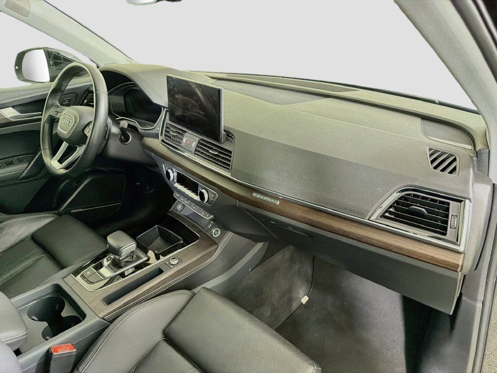 Used 2024 Audi Q5 2.0T Premium Plus AWD/4WD image 31