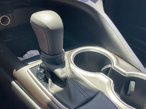 Used 2021 Toyota Camry LE w/ Carpet Mat Package (TMS) image 6