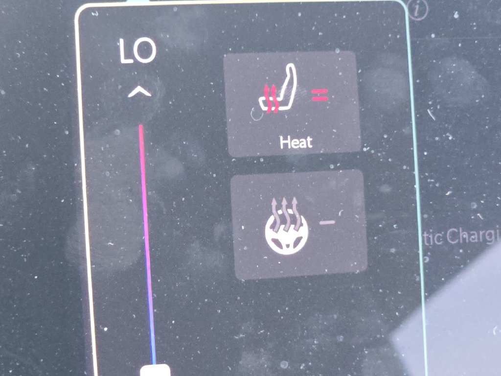 Used 2023 Jeep Compass Latitude w/ Convenience Group AWD/4WD image 4