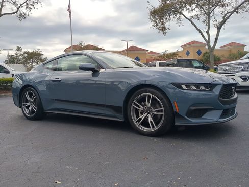 Certified 2024 Ford Mustang Coupe image 2