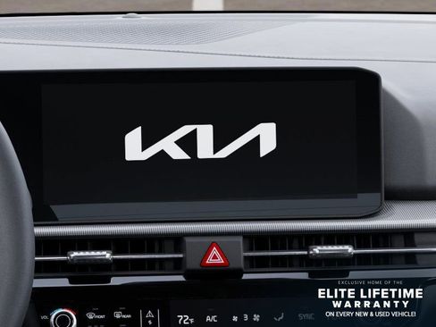New 2026 Kia Sportage SX AWD/4WD image 21
