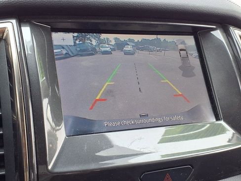 Used 2020 Ford Ranger Lariat w/ Equipment Group 501A Mid image 9