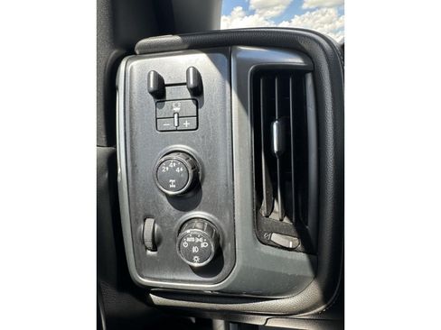 Used 2016 Chevrolet Silverado 2500 LTZ AWD/4WD image 31