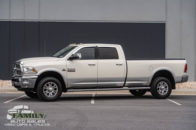Used 2016 RAM 2500 Laramie w/ Snow Chief Group AWD/4WD image 3