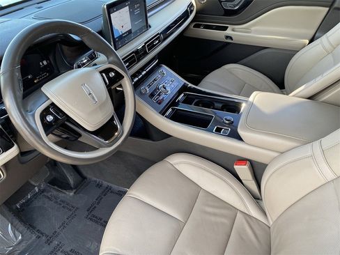 Certified 2023 Lincoln Aviator Reserve w/ Equipment Group 201A image 21