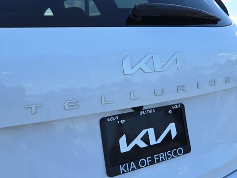 Certified 2025 Kia Telluride SX AWD/4WD image 12