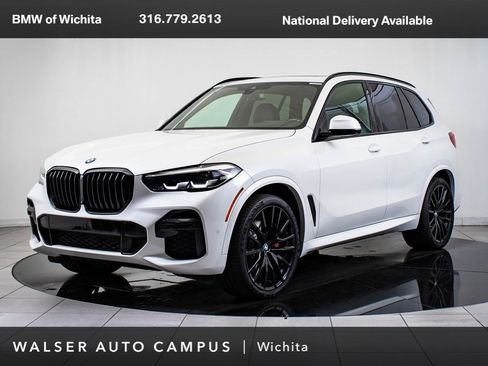 Used 2023 BMW X5 xDrive40i w/ M Sport Package image 1
