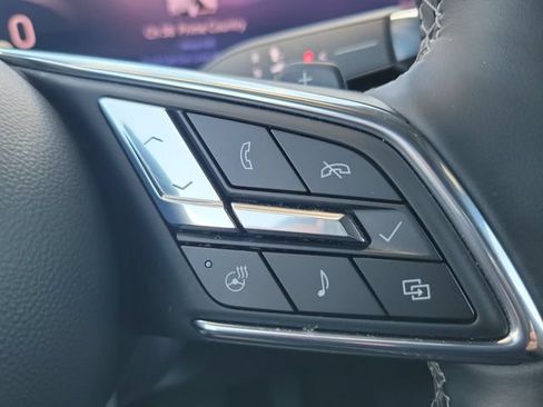 Used 2025 Buick Enclave Avenir w/ Super Cruise Package AWD/4WD image 22