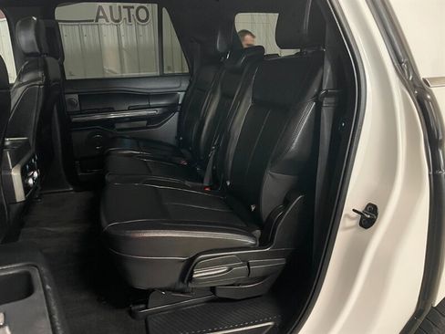 Used 2019 Ford Expedition Max XLT w/ Equipment Group 202A image 23