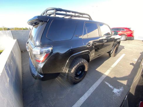 Used 2019 Toyota 4Runner TRD Pro AWD/4WD image 4