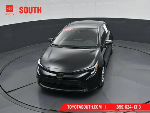 Used 2026 Toyota Corolla LE FWD image 48