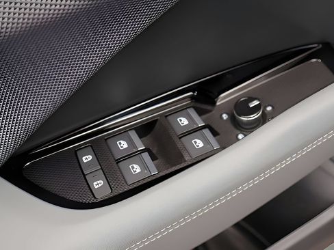 New 2026 Audi Q3 quattro 2.0T AWD/4WD image 10