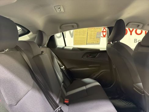Used 2026 Toyota Prius Plug-In Hybrid FWD image 15