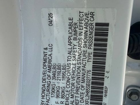 Used 2025 Honda Civic Sport image 31