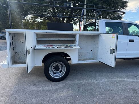 Used 2021 Ford F450 XL w/ Power Equipment Group image 20