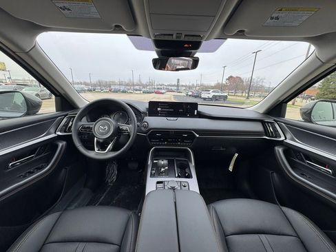 New 2026 MAZDA CX-90 3.3 Turbo w/ Preferred Package AWD/4WD image 13