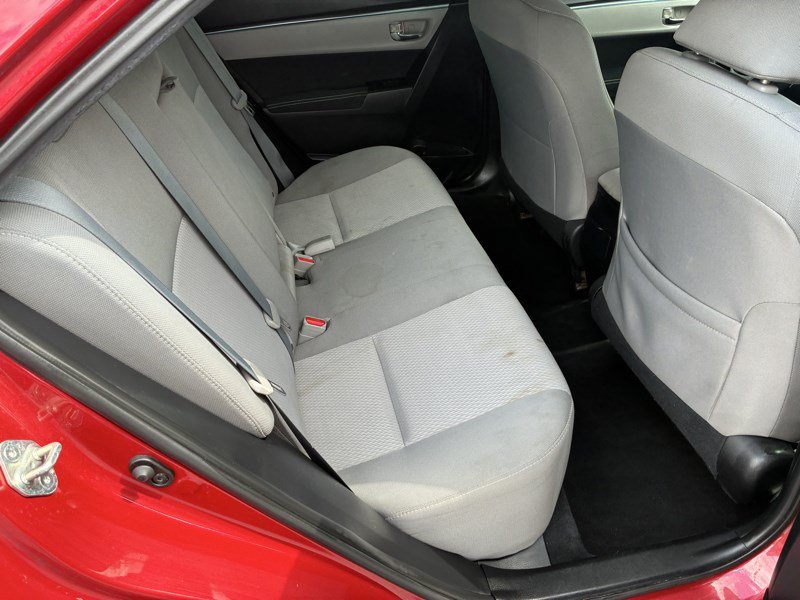 Used 2015 Toyota Corolla LE FWD image 14