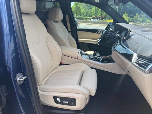 Used 2019 BMW X5 xDrive40i w/ Convenience Package AWD/4WD image 21