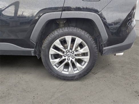 Used 2024 Toyota RAV4 Limited image 14