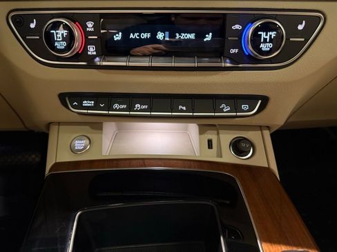 Used 2021 Audi Q5 2.0T Premium image 24