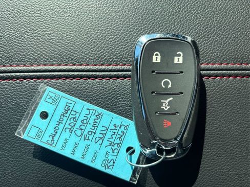Used 2024 Chevrolet Equinox RS w/ RS Leather Package image 37