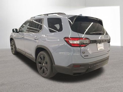 New 2026 Honda Pilot Black Edition image 32