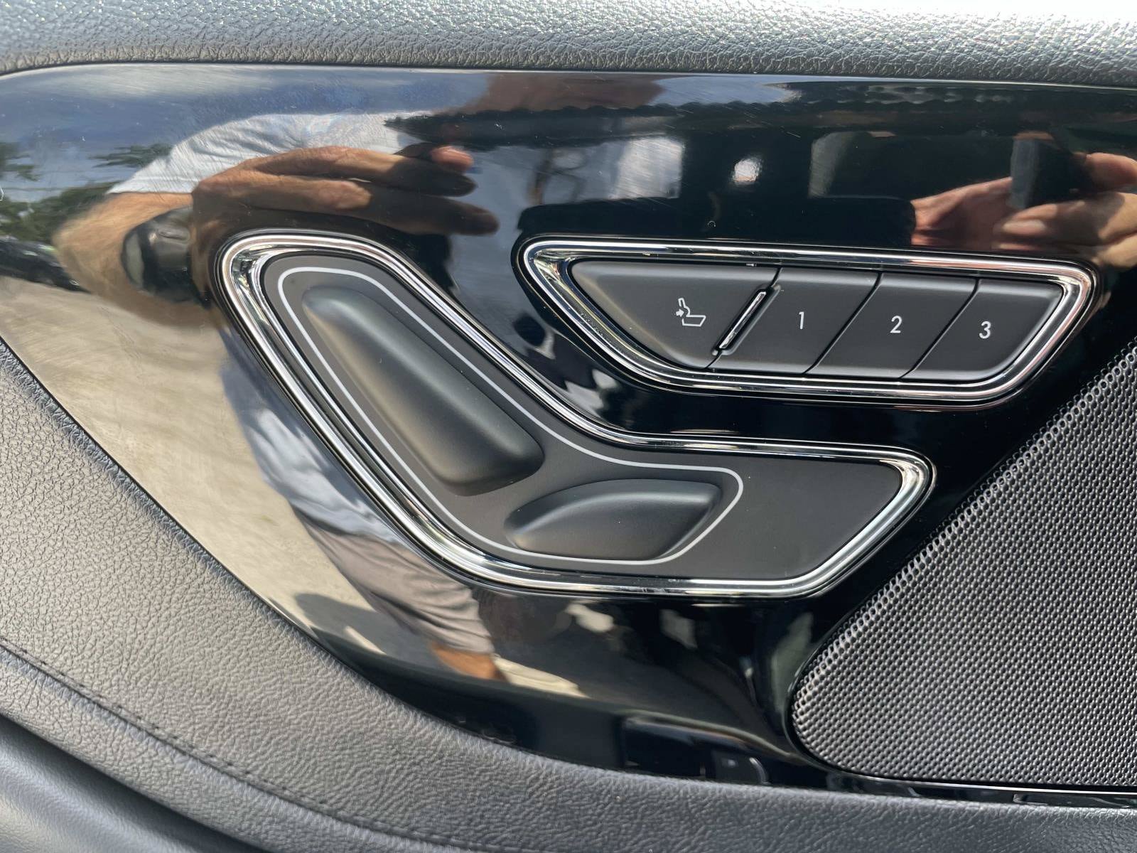 Certified 2026 Lincoln Aviator AWD image 27