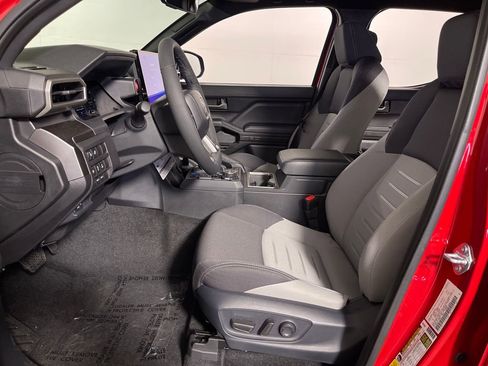 New 2026 Toyota Tacoma TRD Off-Road AWD/4WD image 12