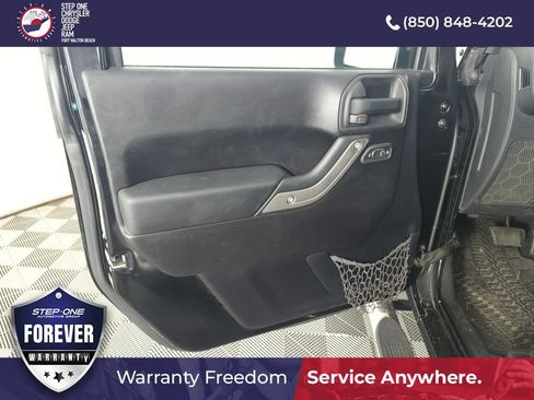 Used 2012 Jeep Wrangler Sport AWD/4WD image 13