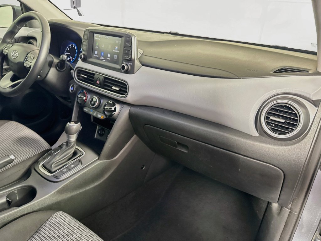Used 2021 Hyundai Kona SEL FWD image 33