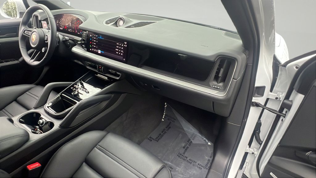 Certified 2026 Porsche Cayenne S AWD/4WD image 21
