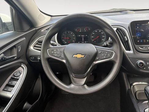Used 2024 Chevrolet Malibu LT FWD image 12