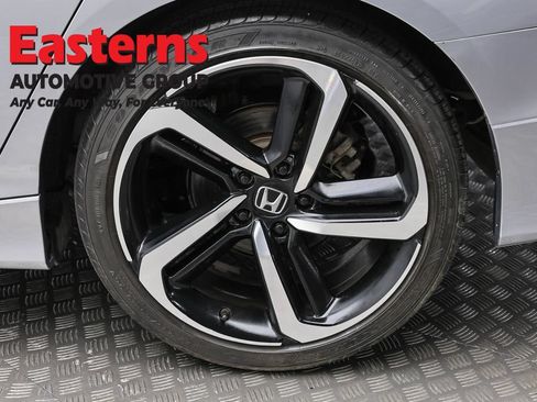 Used 2020 Honda Accord Sport image 8