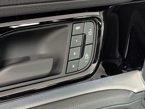 New 2026 Porsche Panamera RWD image 26