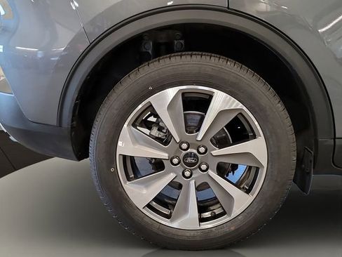 Used 2025 Ford Escape Platinum AWD/4WD image 13