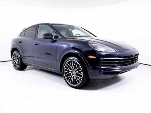 Used 2022 Porsche Cayenne S image 25