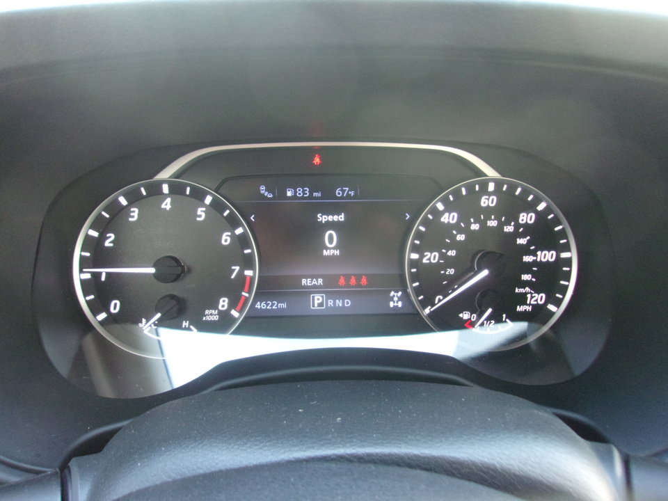 Used 2025 Nissan Frontier SV AWD/4WD image 18