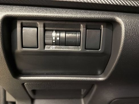 Used 2024 Subaru Crosstrek 2.5i Wilderness w/ Crosstrek Mirror Package AWD/4WD image 17