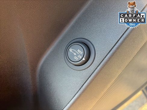 Used 2024 Chevrolet Equinox LT w/ LPO, Floor Liner Package AWD/4WD image 16