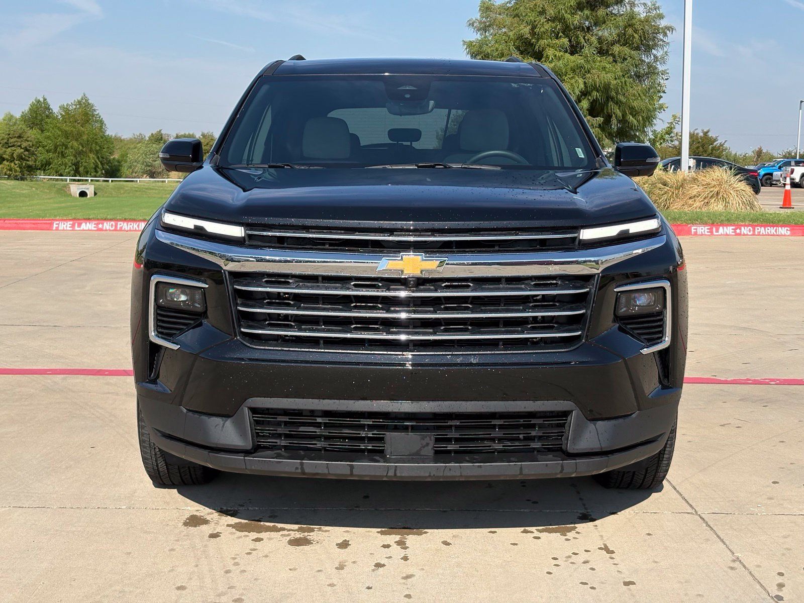 Used 2026 Chevrolet Traverse LT w/ Driver Confidence Package FWD image 2