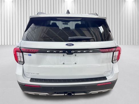 New 2026 Ford Explorer Active image 6