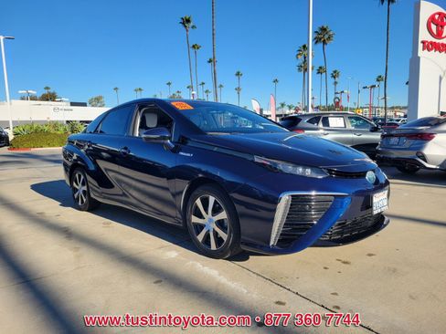 Certified 2017 Toyota Mirai image 2