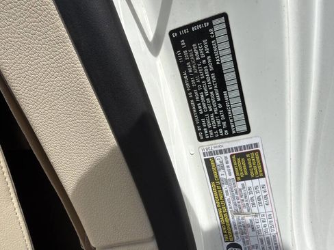 Used 2012 Volkswagen Eos Lux image 64