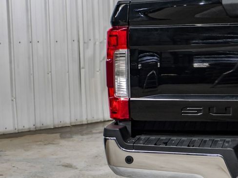 Used 2019 Ford F250 Lariat w/ Lariat Ultimate Package AWD/4WD image 51