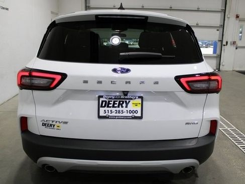 Used 2025 Ford Escape Active w/ Cold Weather Package image 19