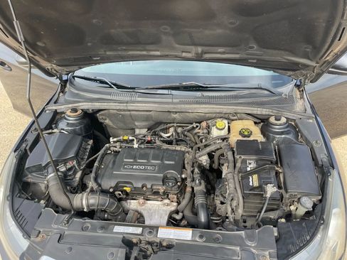 Used 2012 Chevrolet Cruze LT image 14